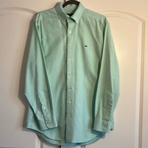 Vineyard Vines Men’s Classic Fit Whale Shirt